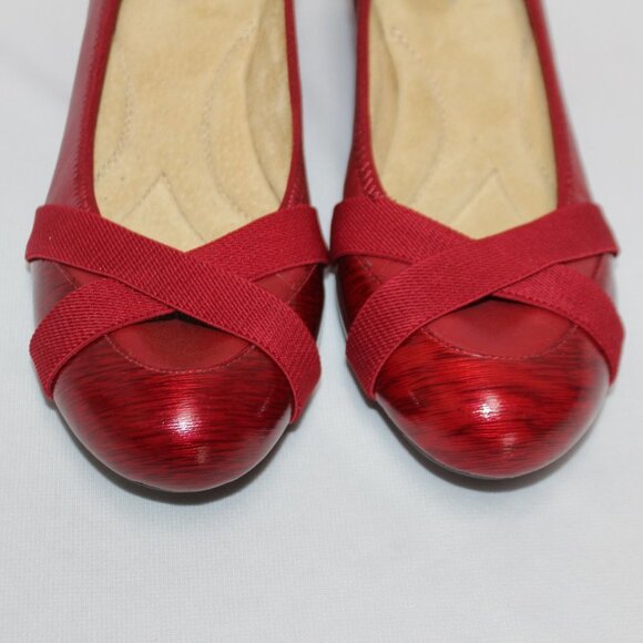 Michelle D Red Patent Low Heel Wedges - Picture 3 of 13